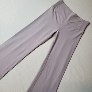 Athleta Women's Size S Barre Split Hem Flare Yoga Pants Purple 353538